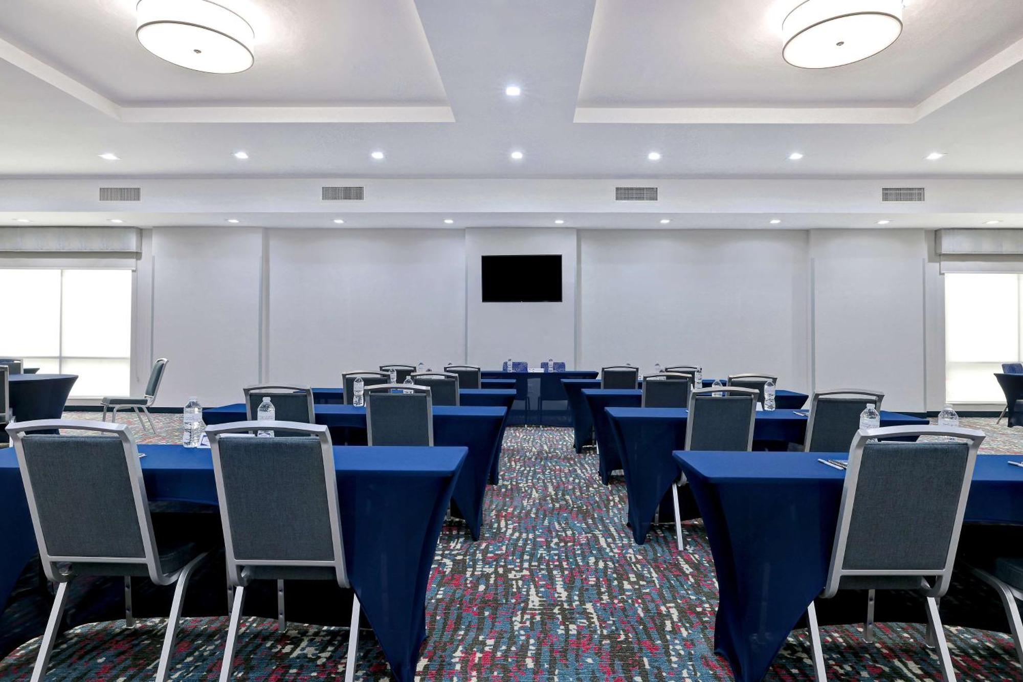 Hampton Inn & Suites Houston East Beltway 8, Tx Cloverleaf エクステリア 写真