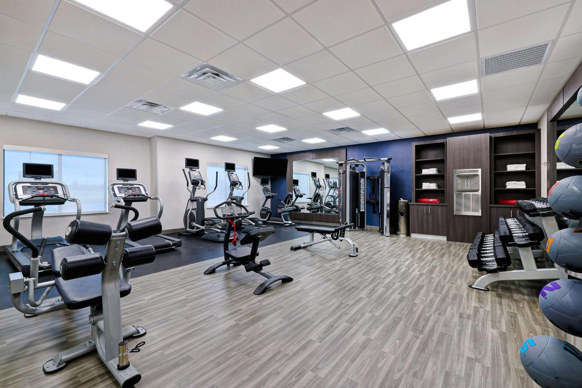 Hampton Inn & Suites Houston East Beltway 8, Tx Cloverleaf エクステリア 写真
