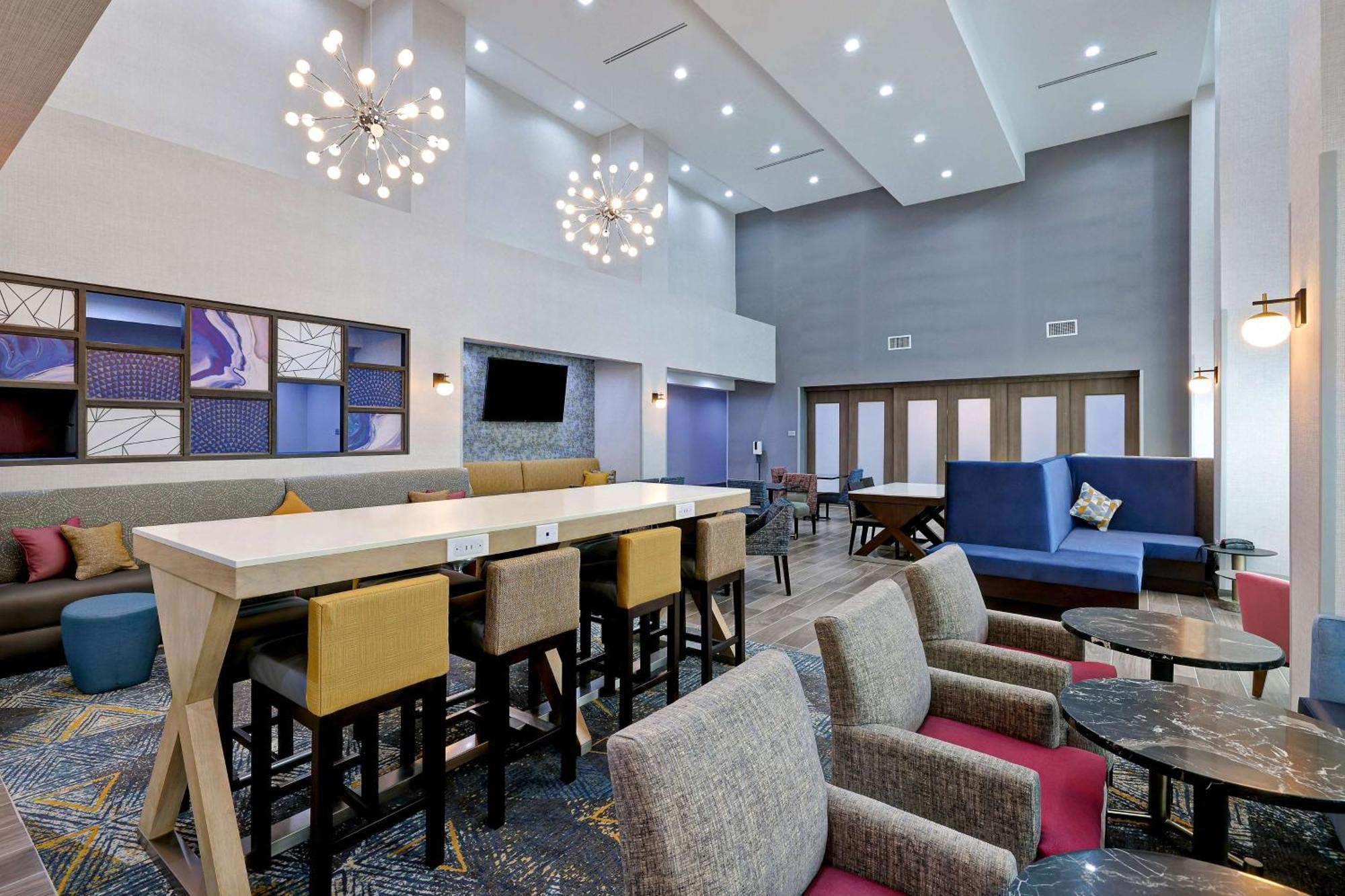 Hampton Inn & Suites Houston East Beltway 8, Tx Cloverleaf エクステリア 写真